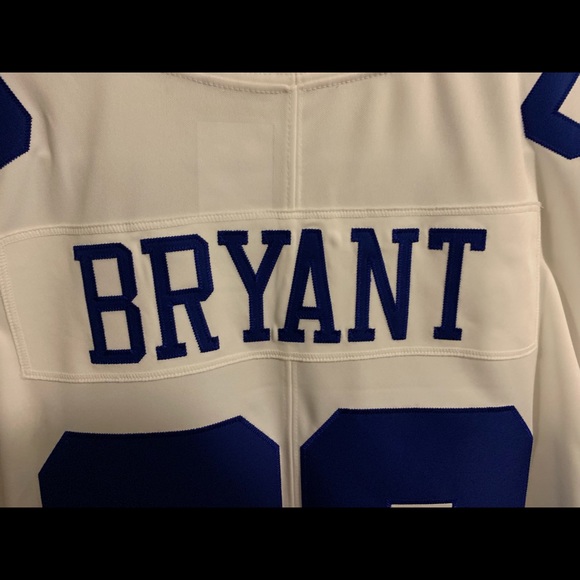 NEW Dez Bryant NFL stitched Cowboys jersey. - Picture 3 of 8